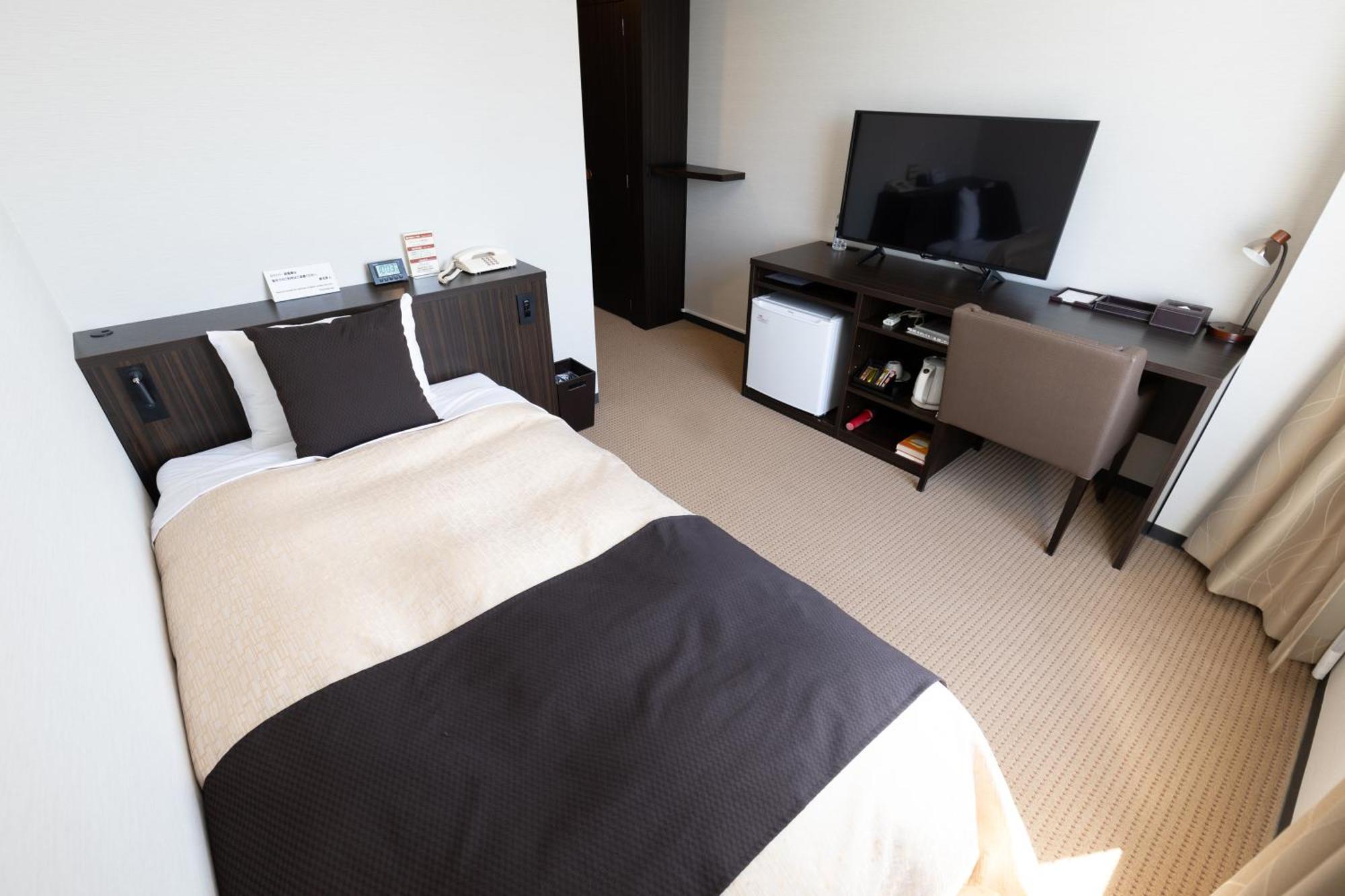 โฮเต็ล อิตาเลียเค็น Hotel นีงาตะ ภายนอก รูปภาพ